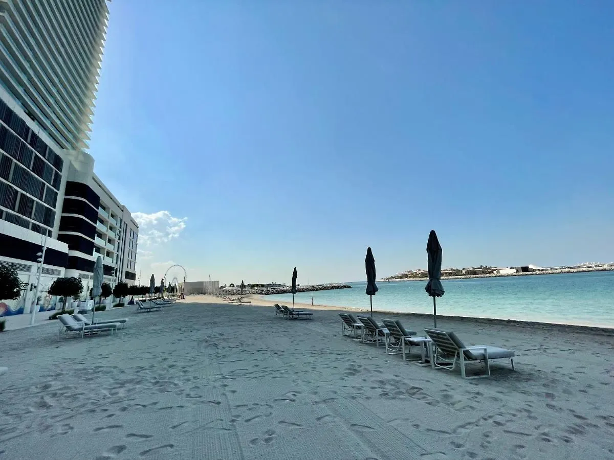 Dar Vacation - Magnificent Palm View White 3Bdr Apartment Dubai