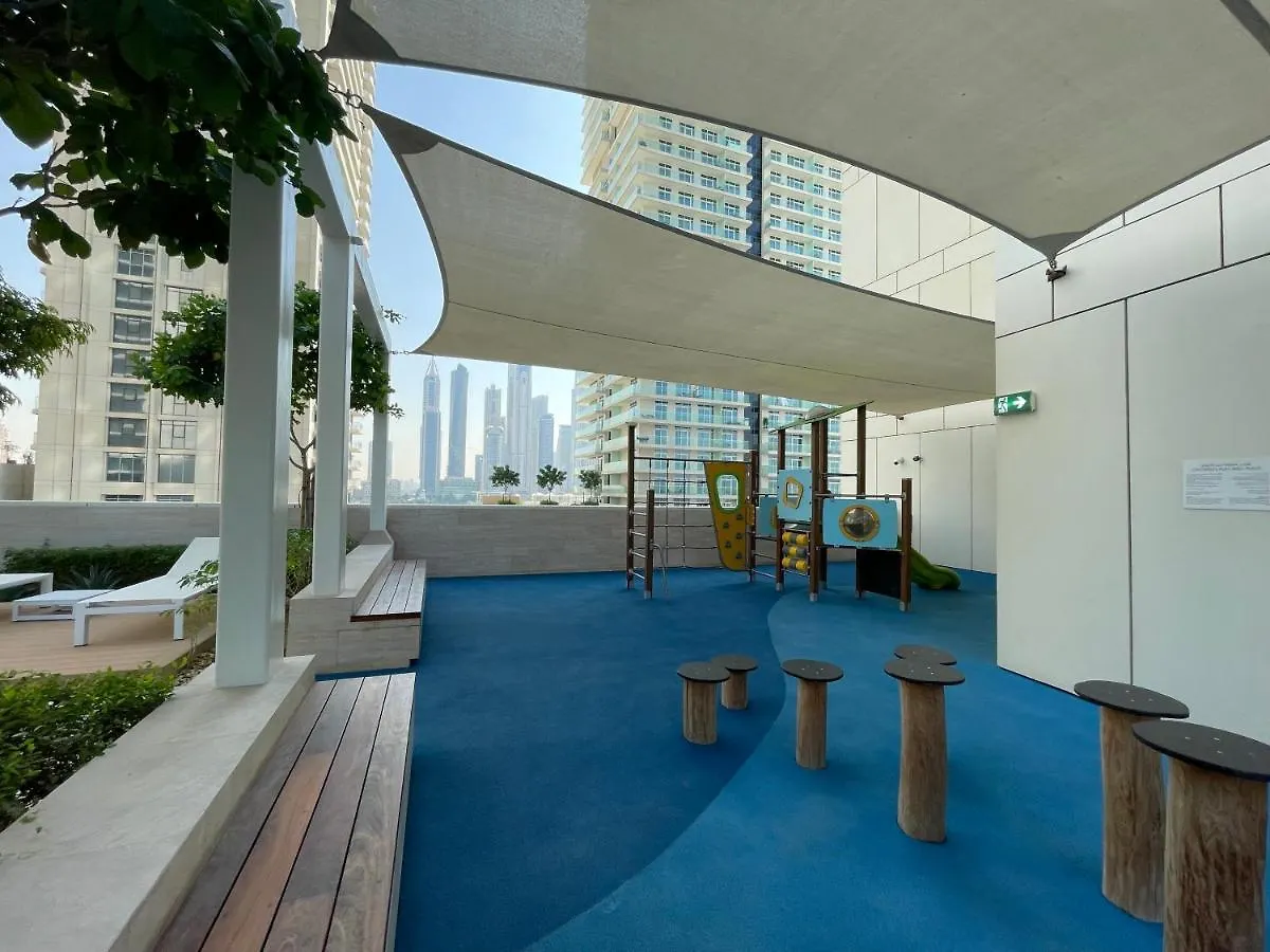 Dar Vacation - Magnificent Palm View White 3Bdr Apartment Dubai 0*,