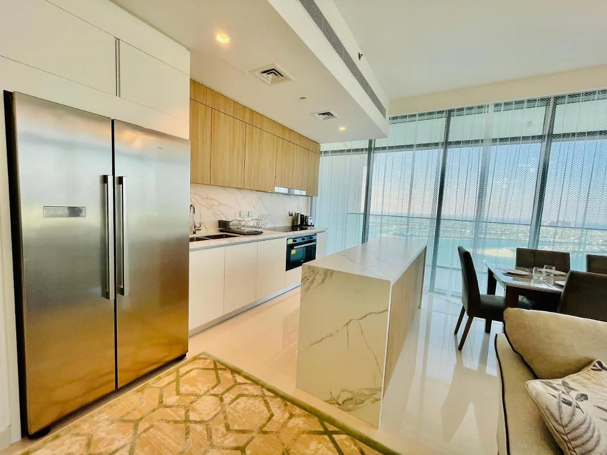Dar Vacation - Magnificent Palm View White 3Bdr Apartment Dubai
