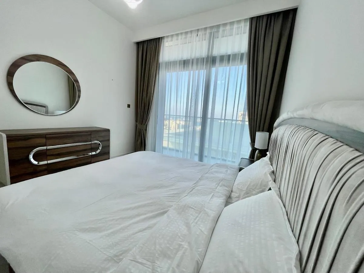 Dar Vacation - Magnificent Palm View White 3Bdr Apartment Dubai