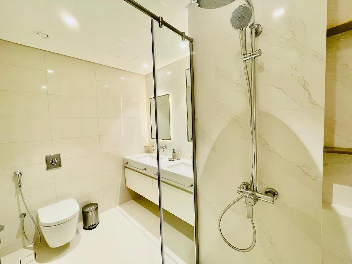 Dar Vacation - Magnificent Palm View White 3Bdr Apartment Dubai United Arab Emirates